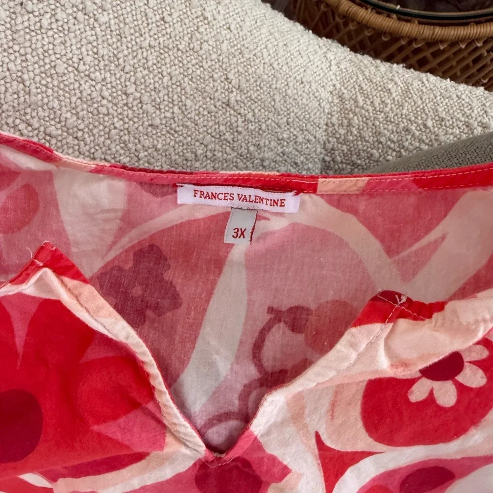 Frances Valentine Olive Holiday Floral Print Caftan🤍 - Picture 6 of 9